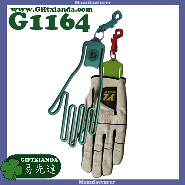 Golf glove hanger with snap hook
