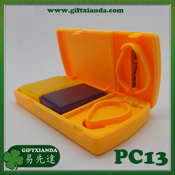 medical tablet cutter pill box, Pill slitter pill holder, Safety Dose tablet cutter pill box, Pill cutter Pill case, Safety Pill tablet splitter pill box, New promotional safety plastic Pill cutter Pill Case, Premium Safety Pill cutter pill box