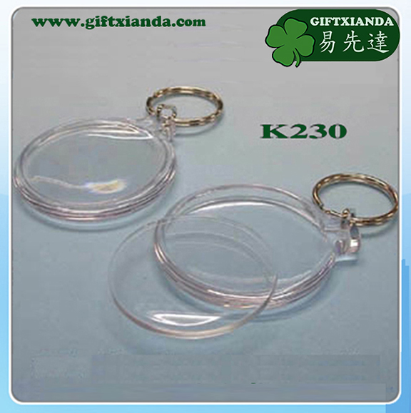 Clear plastic lens photo key tag